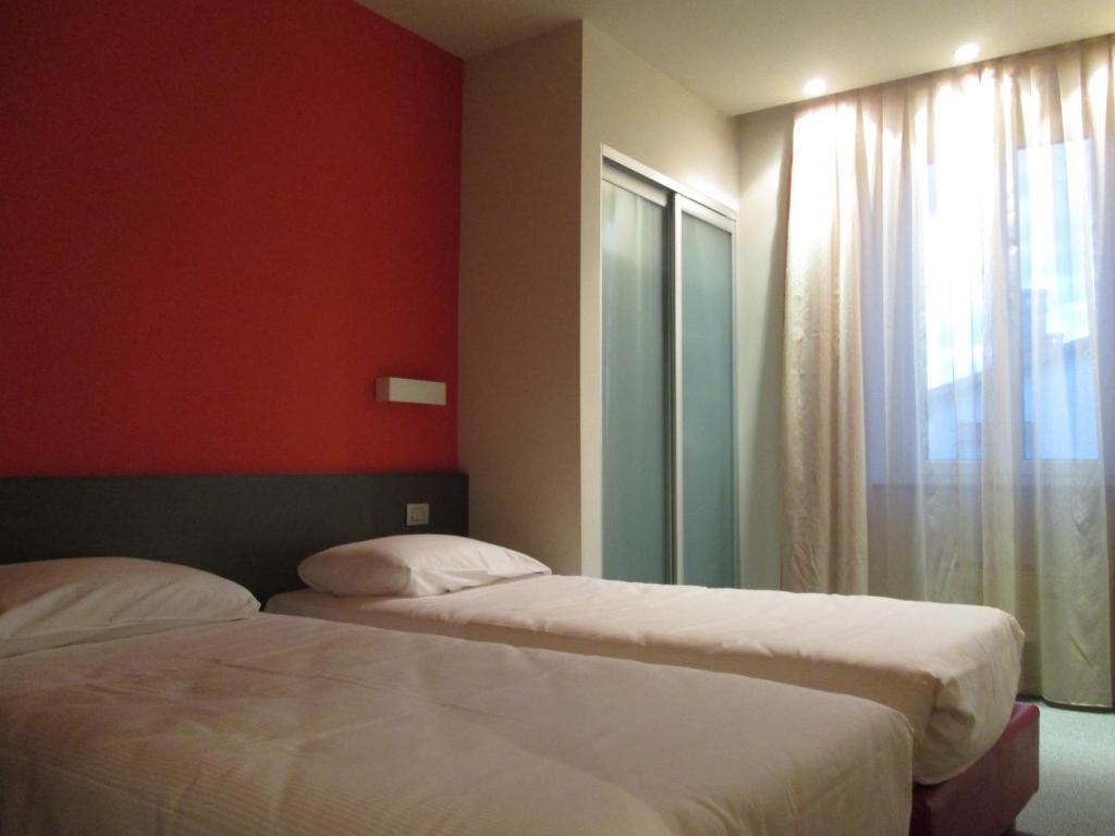Hotel Valeria Вилла-Опичина Номер фото