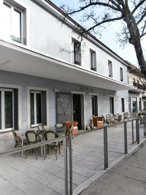Hotel Valeria Вилла-Опичина Экстерьер фото